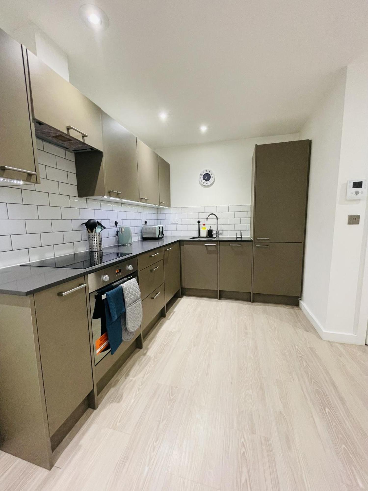 Apartment Southernhay Court By Staytor